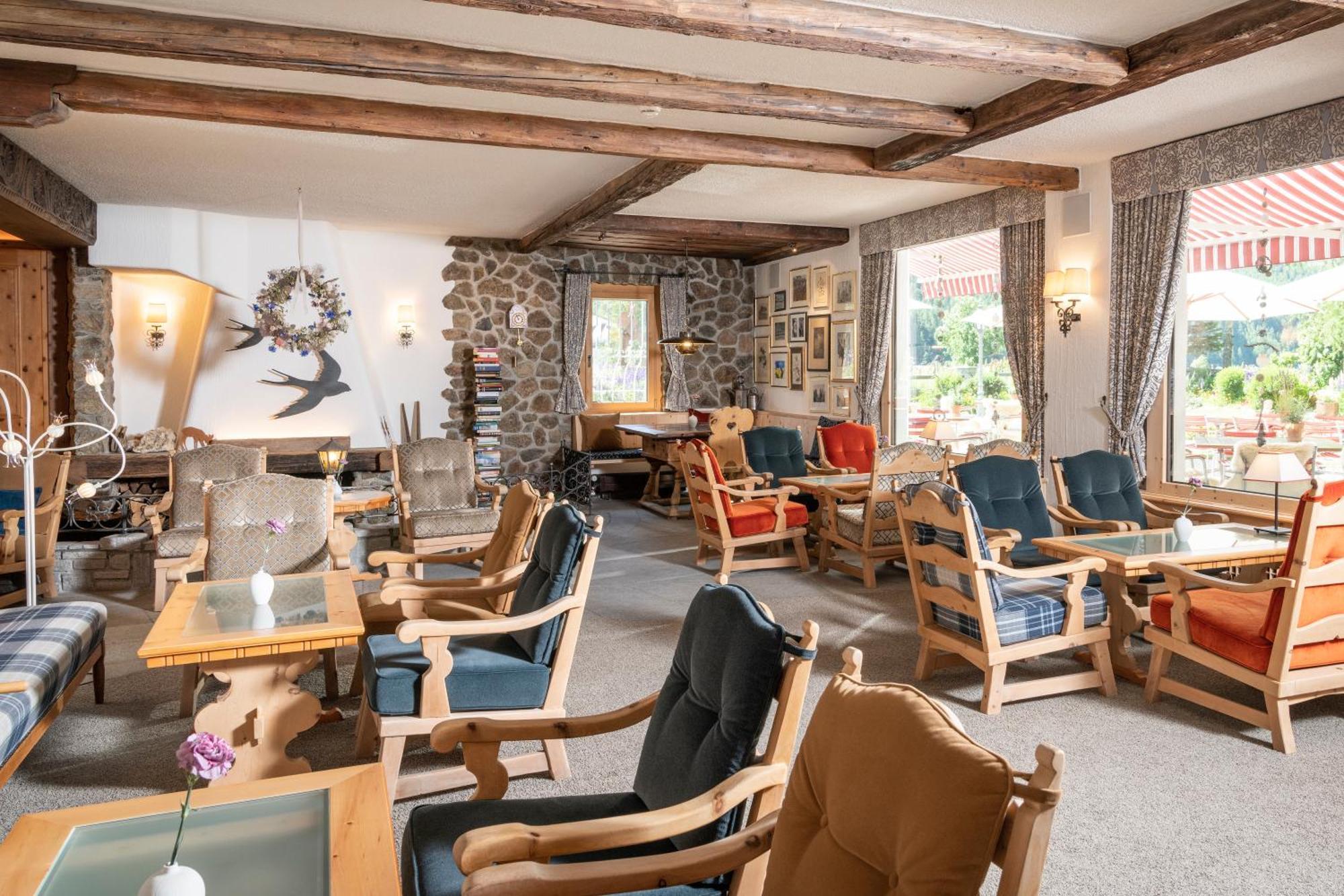 Hotel Chesa Randolina Sils Maria Exterior photo